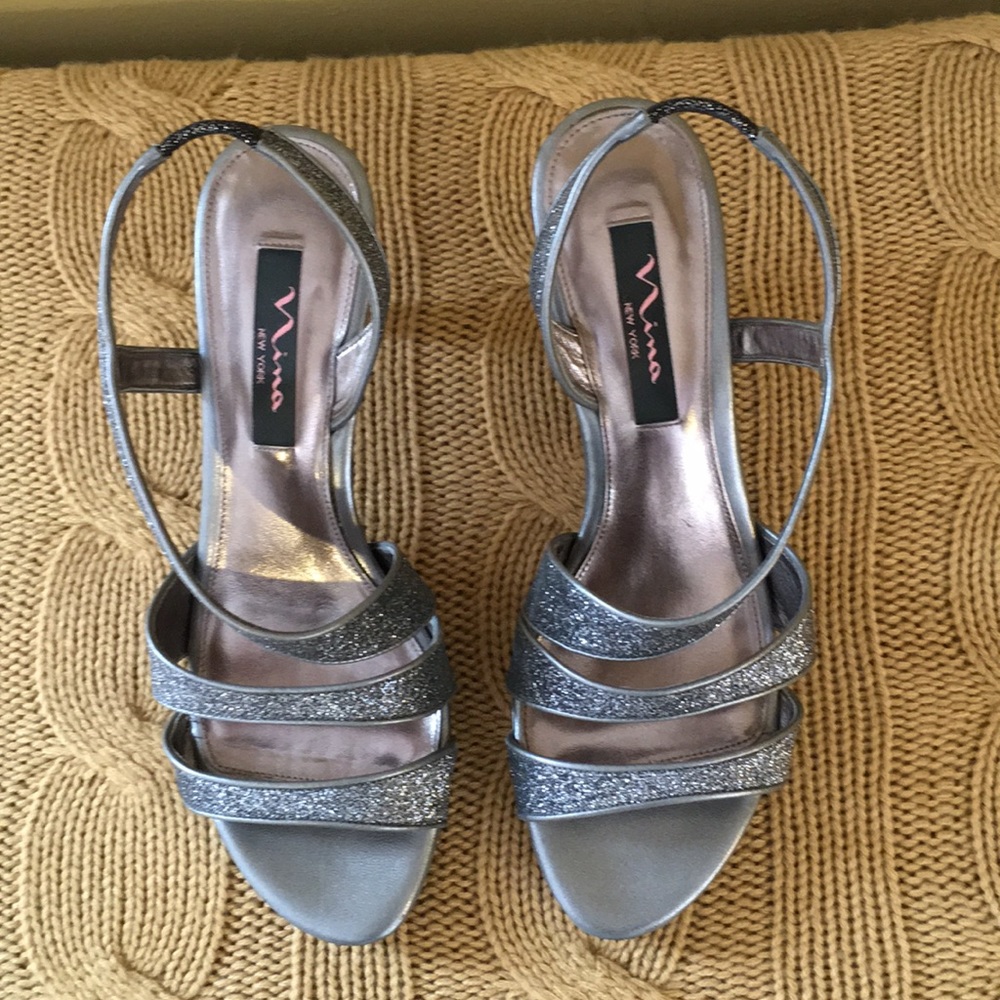 Nina sandals